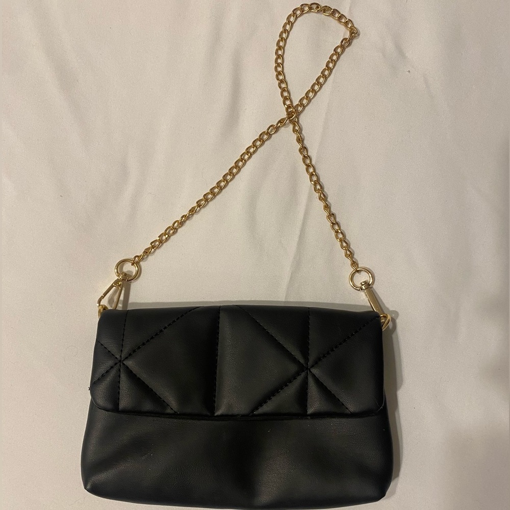 SMALL BLACK PURSE♣️